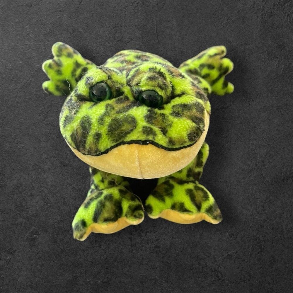 Ganz Kids Green Spot Webkinz Bull Frog Plushie Stuffed Animal Toy 8"